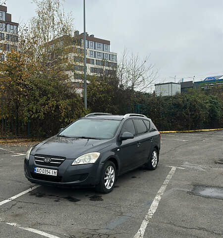 Серый Киа Сид, объемом двигателя 1.4 л и пробегом 258 тыс. км за 4599 $, фото 1 на Automoto.ua