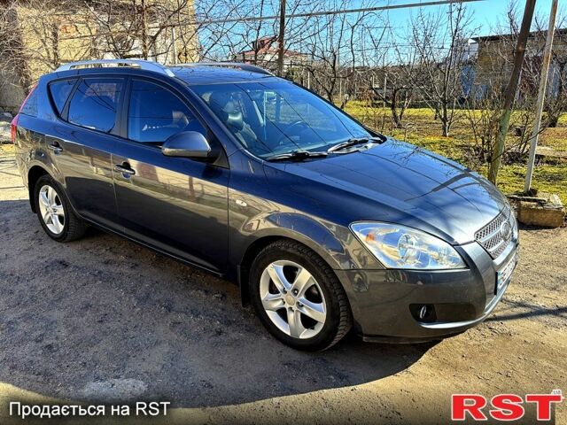 Серый Киа Сид, объемом двигателя 1.6 л и пробегом 350 тыс. км за 5500 $, фото 1 на Automoto.ua