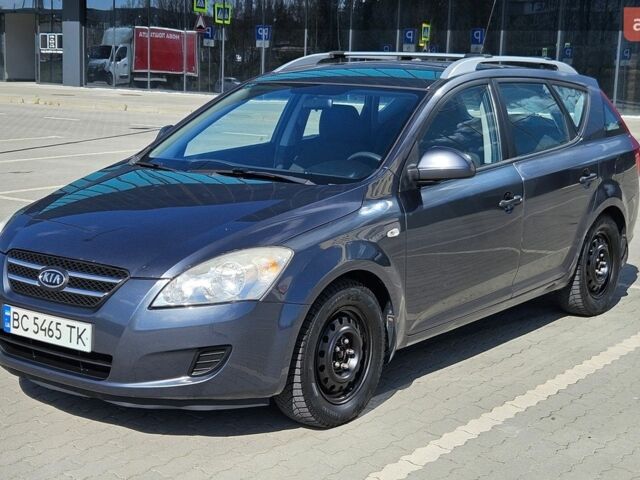 Серый Киа Сид, объемом двигателя 1.6 л и пробегом 287 тыс. км за 5300 $, фото 1 на Automoto.ua