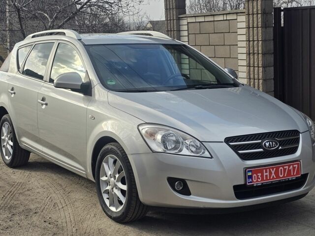 Серый Киа Сид, объемом двигателя 1.6 л и пробегом 220 тыс. км за 6800 $, фото 1 на Automoto.ua