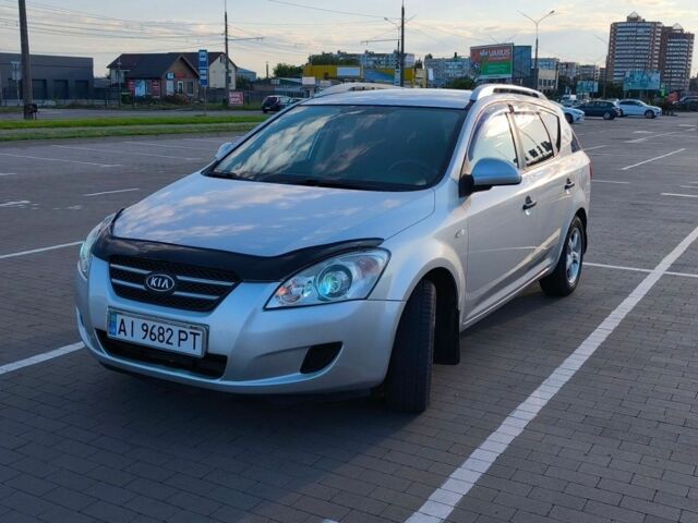 Серый Киа Сид, объемом двигателя 1.58 л и пробегом 280 тыс. км за 5700 $, фото 1 на Automoto.ua