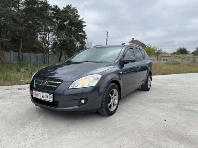 Серый Киа Сид, объемом двигателя 0 л и пробегом 220 тыс. км за 5699 $, фото 1 на Automoto.ua