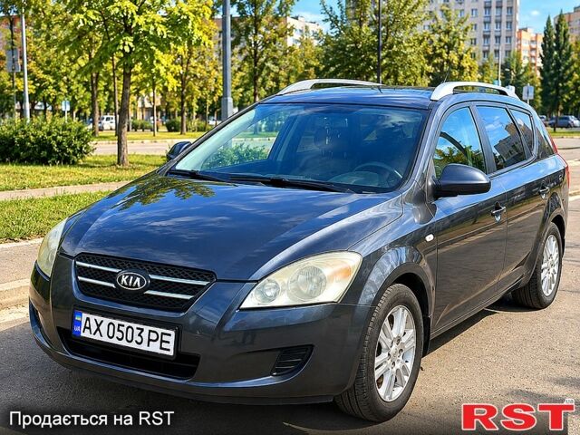 Сірий Кіа Сід, об'ємом двигуна 1.6 л та пробігом 200 тис. км за 4999 $, фото 1 на Automoto.ua