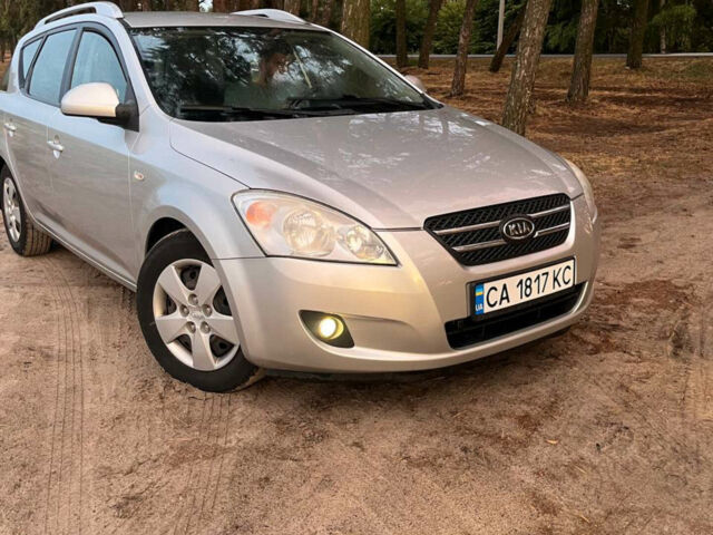 Серый Киа Сид, объемом двигателя 2.02 л и пробегом 218 тыс. км за 5400 $, фото 1 на Automoto.ua