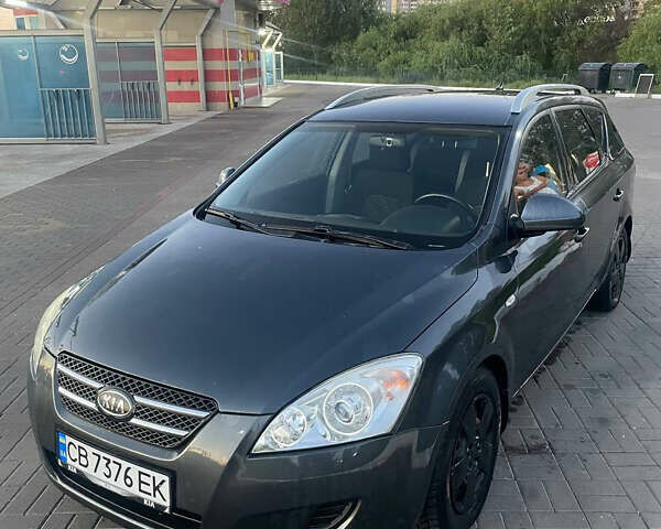Сірий Кіа Сід, об'ємом двигуна 1.6 л та пробігом 213 тис. км за 4600 $, фото 1 на Automoto.ua