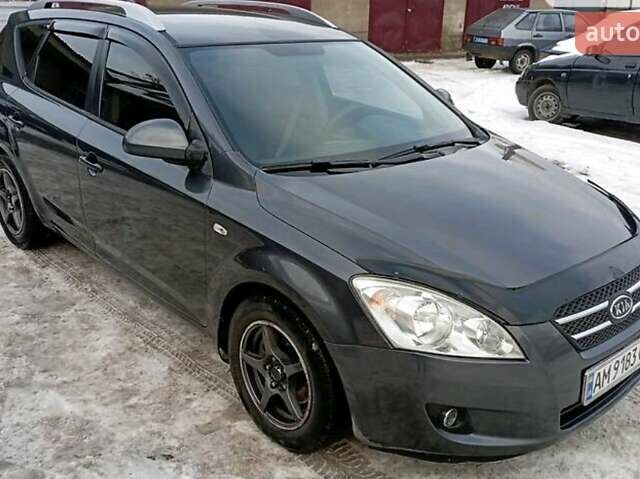 Сірий Кіа Сід, об'ємом двигуна 1.6 л та пробігом 242 тис. км за 5500 $, фото 1 на Automoto.ua