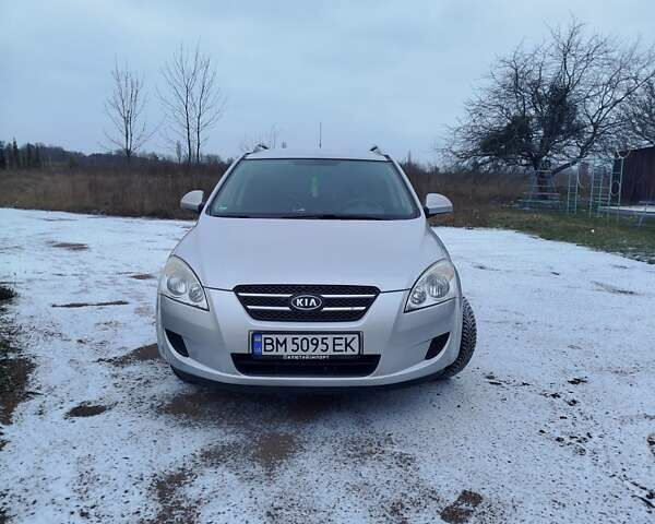 Серый Киа Сид, объемом двигателя 1.4 л и пробегом 152 тыс. км за 6300 $, фото 1 на Automoto.ua