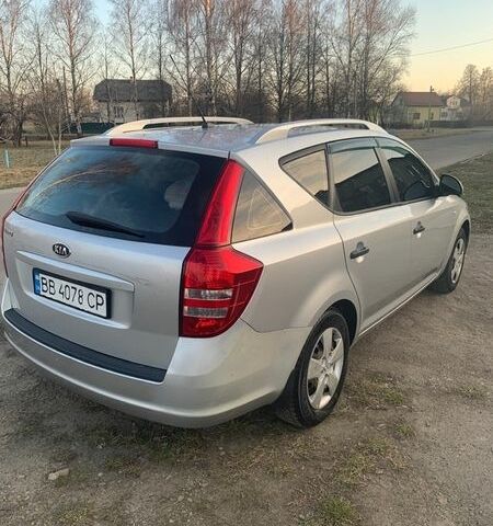 Сірий Кіа Сід, об'ємом двигуна 1.59 л та пробігом 270 тис. км за 5000 $, фото 1 на Automoto.ua