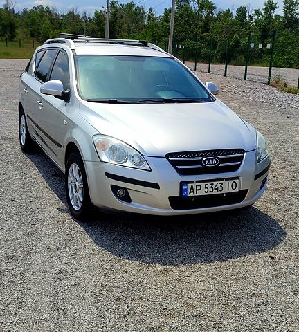 Сірий Кіа Сід, об'ємом двигуна 1.6 л та пробігом 160 тис. км за 6800 $, фото 1 на Automoto.ua
