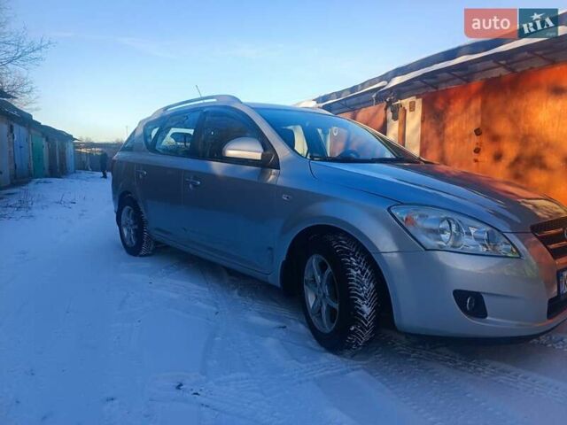 Серый Киа Сид, объемом двигателя 1.59 л и пробегом 201 тыс. км за 4600 $, фото 1 на Automoto.ua