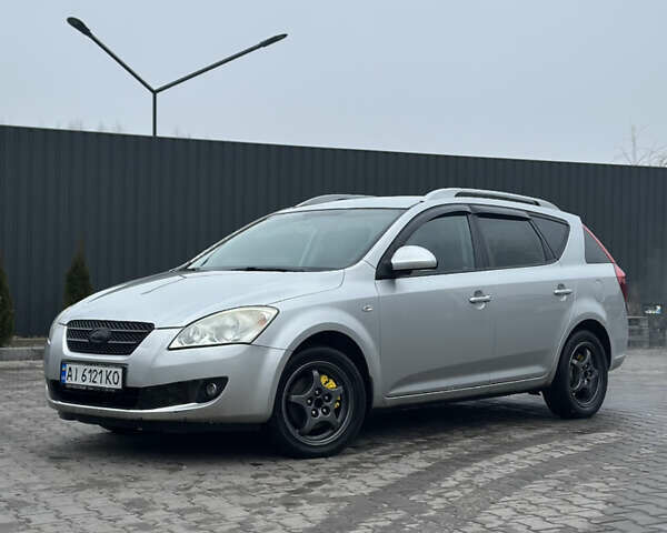 Серый Киа Сид, объемом двигателя 1.58 л и пробегом 400 тыс. км за 4300 $, фото 1 на Automoto.ua