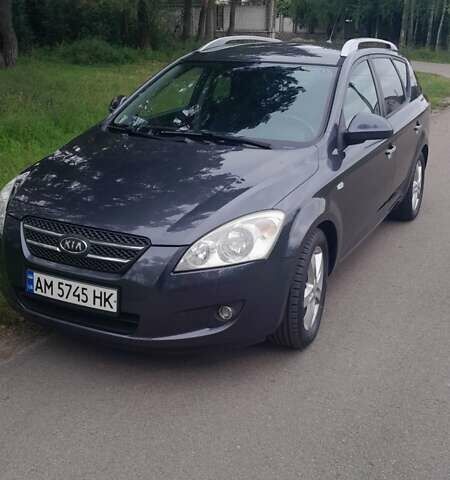 Серый Киа Сид, объемом двигателя 1.6 л и пробегом 248 тыс. км за 5600 $, фото 1 на Automoto.ua