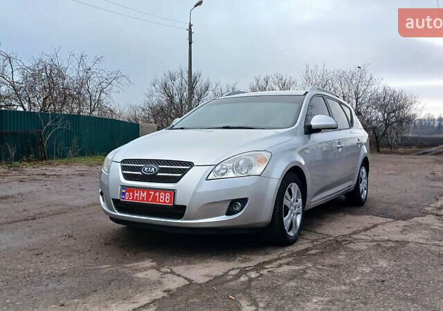 Серый Киа Сид, объемом двигателя 1.4 л и пробегом 217 тыс. км за 5000 $, фото 1 на Automoto.ua