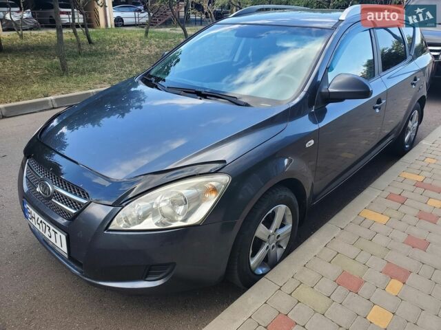 Сірий Кіа Сід, об'ємом двигуна 1.59 л та пробігом 249 тис. км за 5000 $, фото 1 на Automoto.ua