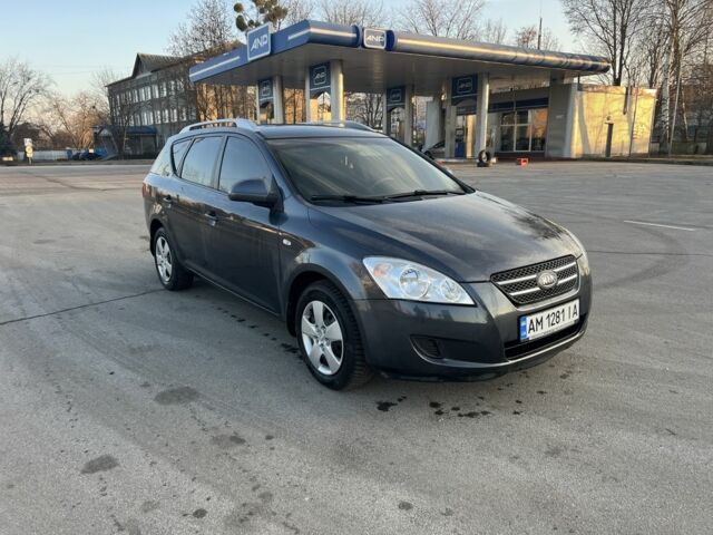 Серый Киа Сид, объемом двигателя 1.6 л и пробегом 240 тыс. км за 5800 $, фото 1 на Automoto.ua