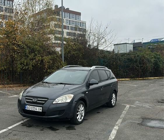 Серый Киа Сид, объемом двигателя 1.4 л и пробегом 258 тыс. км за 4599 $, фото 1 на Automoto.ua