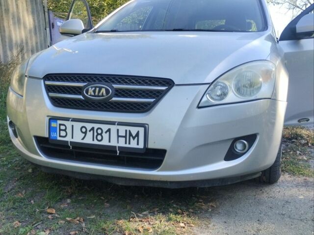 Серый Киа Сид, объемом двигателя 2 л и пробегом 188 тыс. км за 5300 $, фото 1 на Automoto.ua