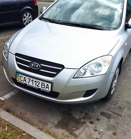 Сірий Кіа Сід, об'ємом двигуна 1.59 л та пробігом 47 тис. км за 9000 $, фото 1 на Automoto.ua
