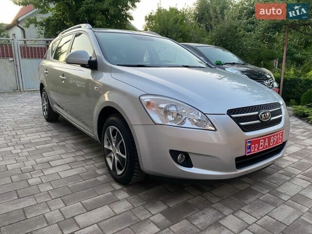 Серый Киа Сид, объемом двигателя 1.6 л и пробегом 193 тыс. км за 6590 $, фото 1 на Automoto.ua