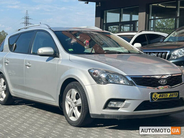 Серый Киа Сид, объемом двигателя 1.6 л и пробегом 164 тыс. км за 8200 $, фото 1 на Automoto.ua