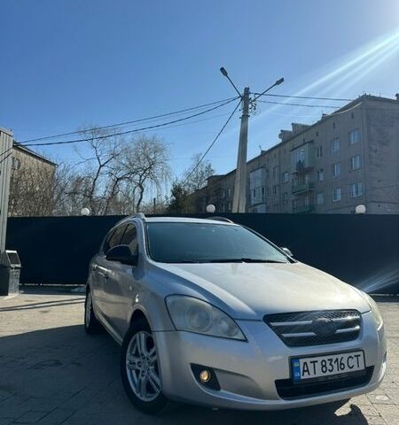 Сірий Кіа Сід, об'ємом двигуна 2 л та пробігом 268 тис. км за 3799 $, фото 1 на Automoto.ua