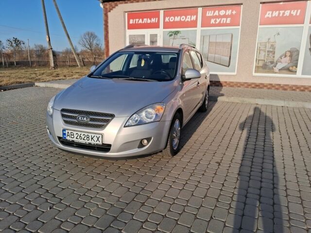 Серый Киа Сид, объемом двигателя 1.4 л и пробегом 210 тыс. км за 5900 $, фото 1 на Automoto.ua