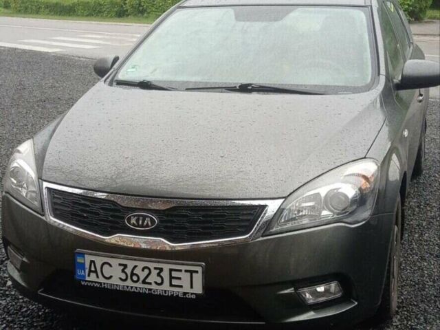 Сірий Кіа Сід, об'ємом двигуна 1.4 л та пробігом 210 тис. км за 6300 $, фото 1 на Automoto.ua