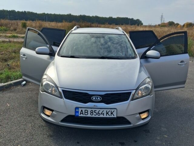 Сірий Кіа Сід, об'ємом двигуна 1.6 л та пробігом 263 тис. км за 5804 $, фото 1 на Automoto.ua