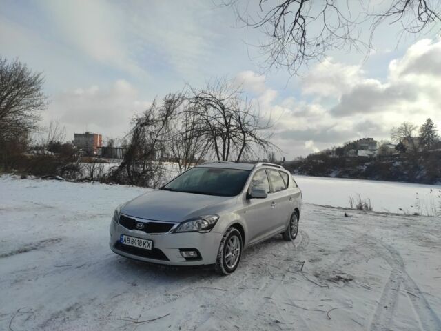Серый Киа Сид, объемом двигателя 1.6 л и пробегом 143 тыс. км за 6500 $, фото 1 на Automoto.ua