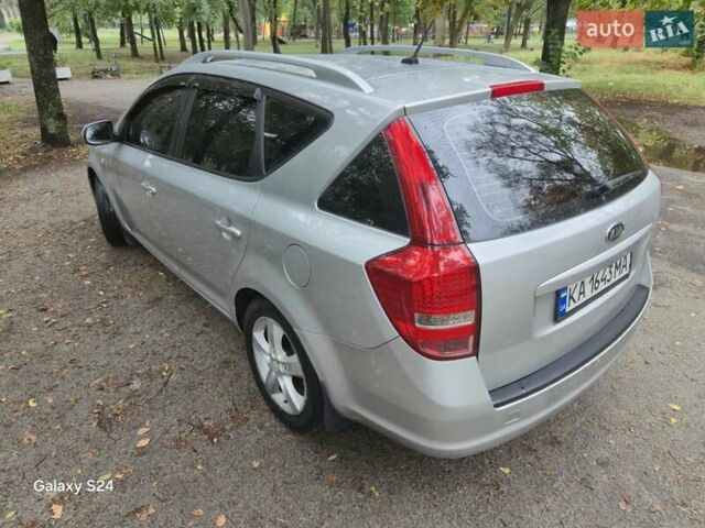 Серый Киа Сид, объемом двигателя 1.58 л и пробегом 287 тыс. км за 7100 $, фото 1 на Automoto.ua