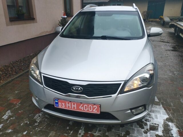 Сірий Кіа Сід, об'ємом двигуна 1.6 л та пробігом 243 тис. км за 5750 $, фото 1 на Automoto.ua