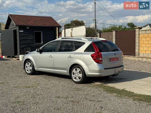Серый Киа Сид, объемом двигателя 0 л и пробегом 163 тыс. км за 6700 $, фото 1 на Automoto.ua