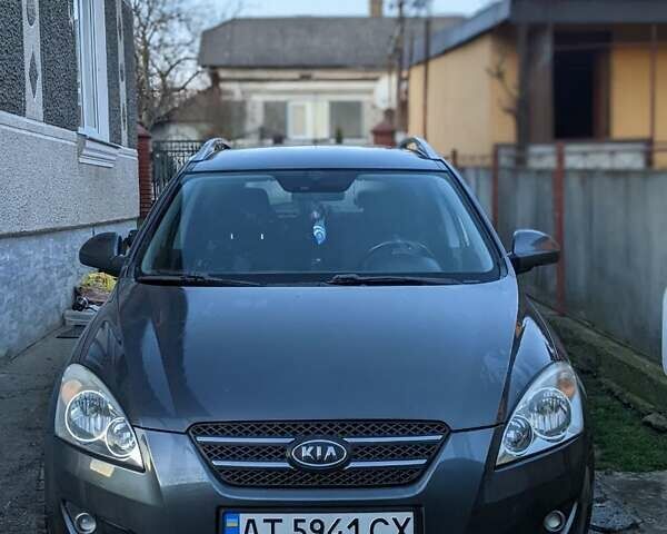Сірий Кіа Сід, об'ємом двигуна 1.6 л та пробігом 213 тис. км за 5750 $, фото 1 на Automoto.ua
