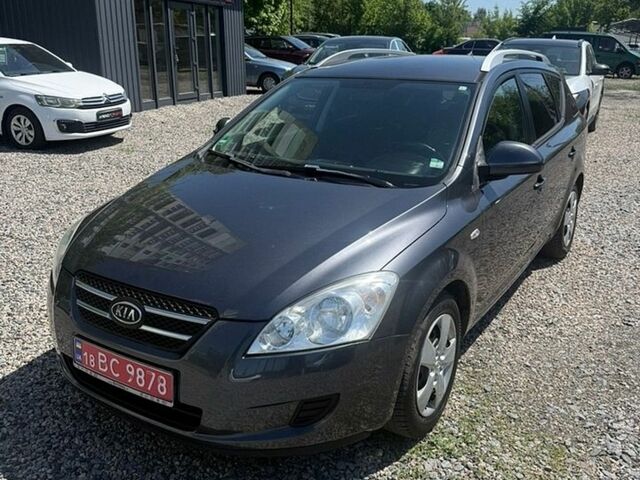 Серый Киа Сид, объемом двигателя 1.6 л и пробегом 201 тыс. км за 6350 $, фото 1 на Automoto.ua
