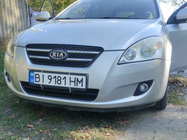 Серый Киа Сид, объемом двигателя 2 л и пробегом 188 тыс. км за 5322 $, фото 1 на Automoto.ua