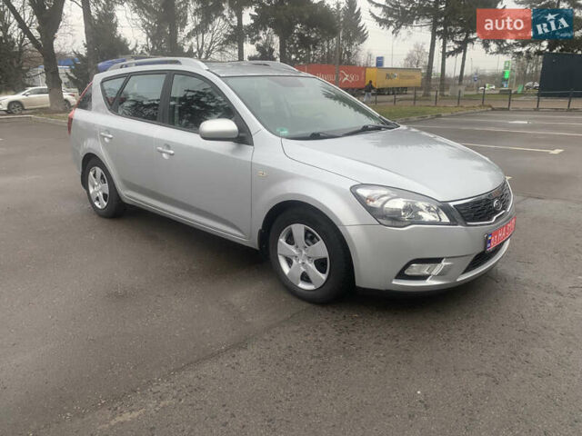 Серый Киа Сид, объемом двигателя 1.6 л и пробегом 232 тыс. км за 6200 $, фото 1 на Automoto.ua