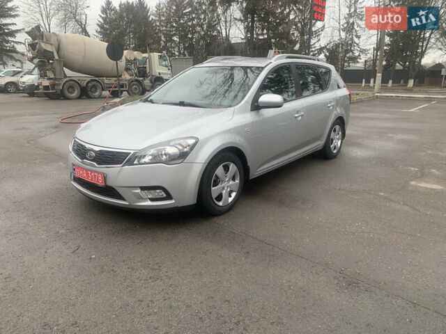 Сірий Кіа Сід, об'ємом двигуна 1.6 л та пробігом 232 тис. км за 6300 $, фото 1 на Automoto.ua