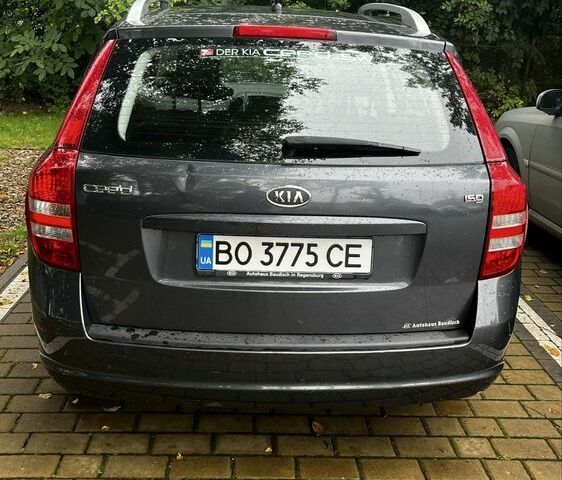 Сірий Кіа Сід, об'ємом двигуна 1.4 л та пробігом 237 тис. км за 5200 $, фото 1 на Automoto.ua
