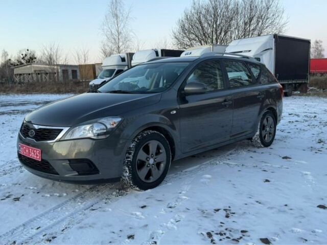 Серый Киа Сид, объемом двигателя 1.4 л и пробегом 212 тыс. км за 6999 $, фото 1 на Automoto.ua