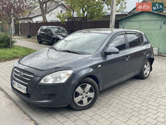 Кіа Сід 2009 у Львові на Automoto.ua Сірий Кіа Сід, об'ємом двигуна 1.59 л та пробігом 129 тис. км за 2999 $, фото 1 на Automoto.ua