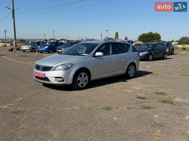 Серый Киа Сид, объемом двигателя 0 л и пробегом 163 тыс. км за 6900 $, фото 1 на Automoto.ua