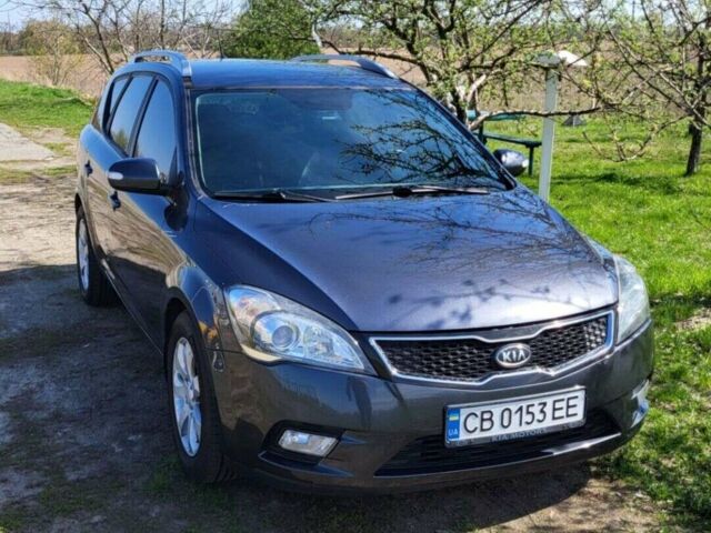 Сірий Кіа Сід, об'ємом двигуна 1.6 л та пробігом 249 тис. км за 7000 $, фото 1 на Automoto.ua