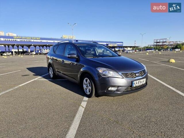 Сірий Кіа Сід, об'ємом двигуна 1.58 л та пробігом 282 тис. км за 6800 $, фото 1 на Automoto.ua