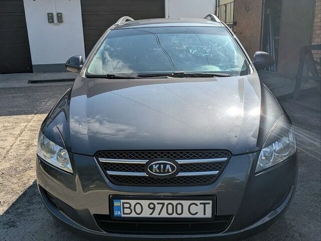 Сірий Кіа Сід, об'ємом двигуна 1.6 л та пробігом 274 тис. км за 5900 $, фото 1 на Automoto.ua
