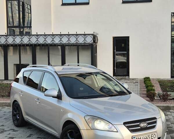 Сірий Кіа Сід, об'ємом двигуна 1.59 л та пробігом 220 тис. км за 5850 $, фото 1 на Automoto.ua