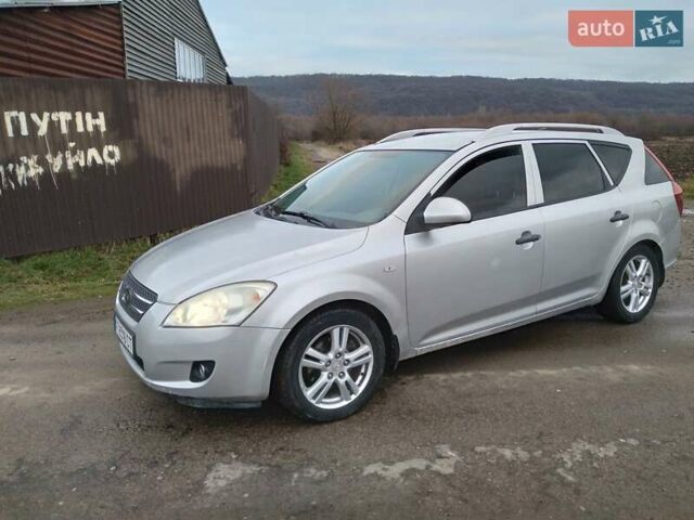 Серый Киа Сид, объемом двигателя 2.02 л и пробегом 350 тыс. км за 4800 $, фото 1 на Automoto.ua