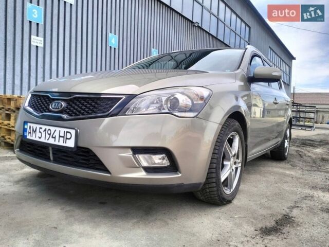 Сірий Кіа Сід, об'ємом двигуна 1.58 л та пробігом 234 тис. км за 6800 $, фото 1 на Automoto.ua