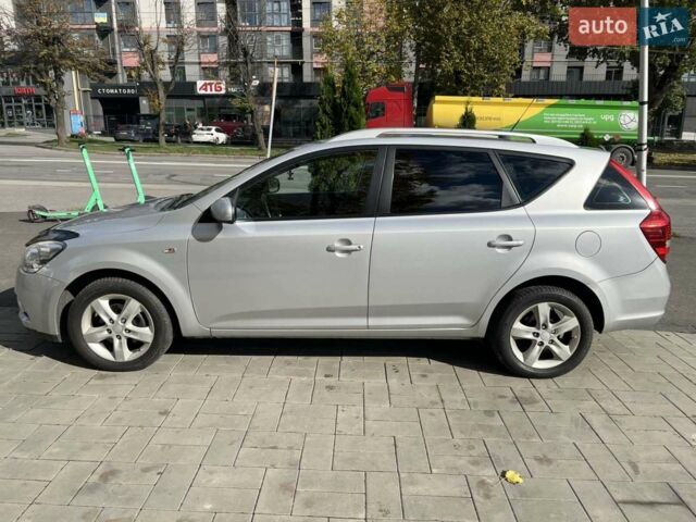 Сірий Кіа Сід, об'ємом двигуна 1.6 л та пробігом 261 тис. км за 6450 $, фото 1 на Automoto.ua