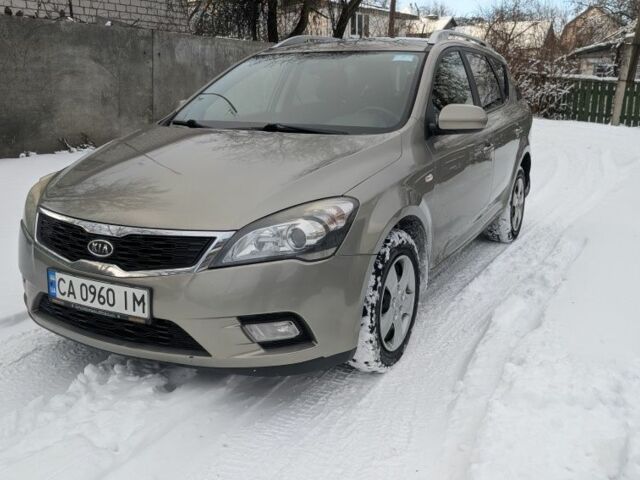 Сірий Кіа Сід, об'ємом двигуна 1.6 л та пробігом 198 тис. км за 7500 $, фото 1 на Automoto.ua