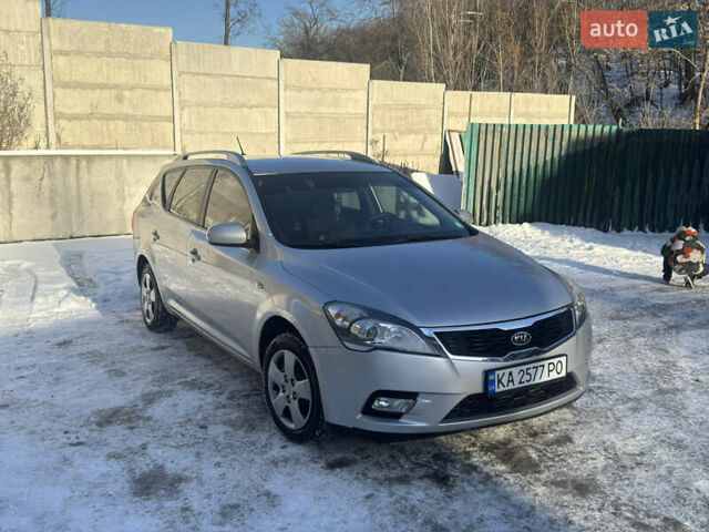 Серый Киа Сид, объемом двигателя 1.4 л и пробегом 216 тыс. км за 6400 $, фото 1 на Automoto.ua